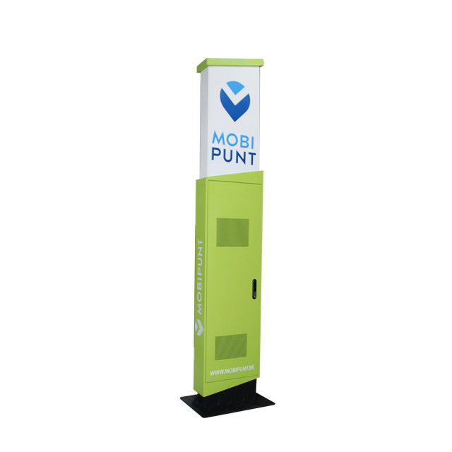 32 Inch Floor Standing Outdoor Digital Kiosk Brightness 2500nit With Camera